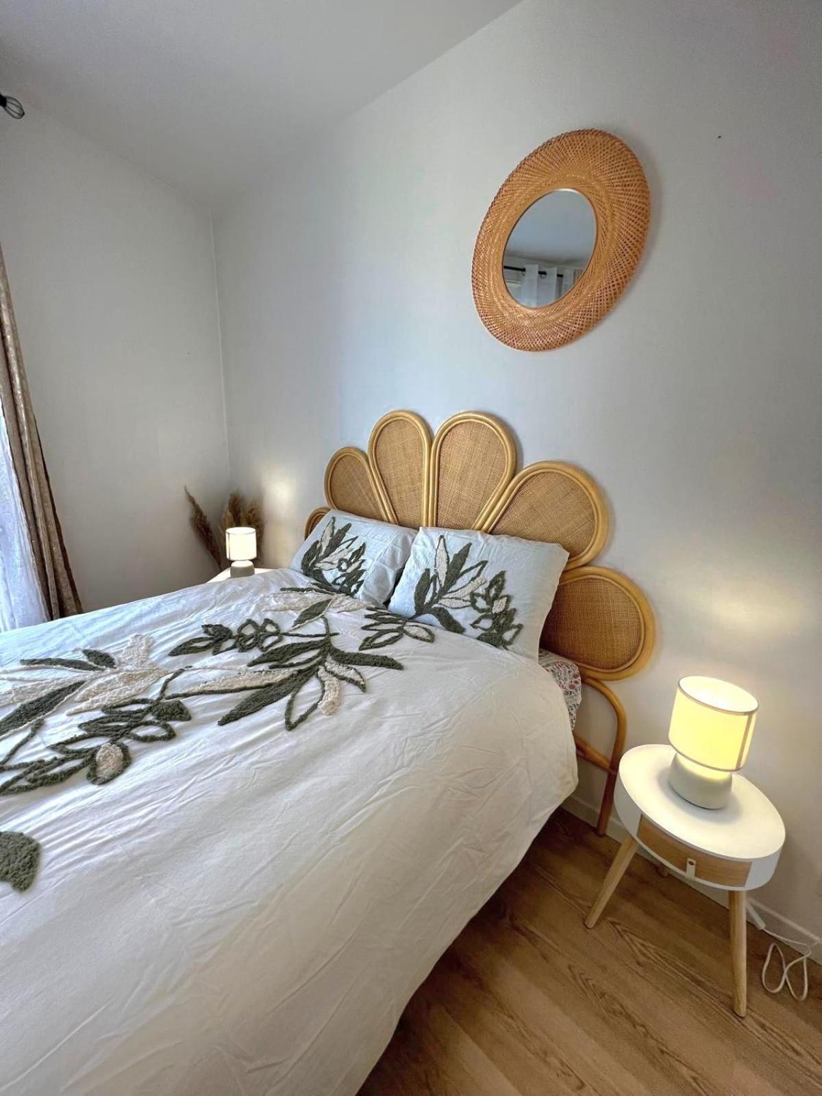 Appartement Elegant Et Lumineux Роменвиль Экстерьер фото