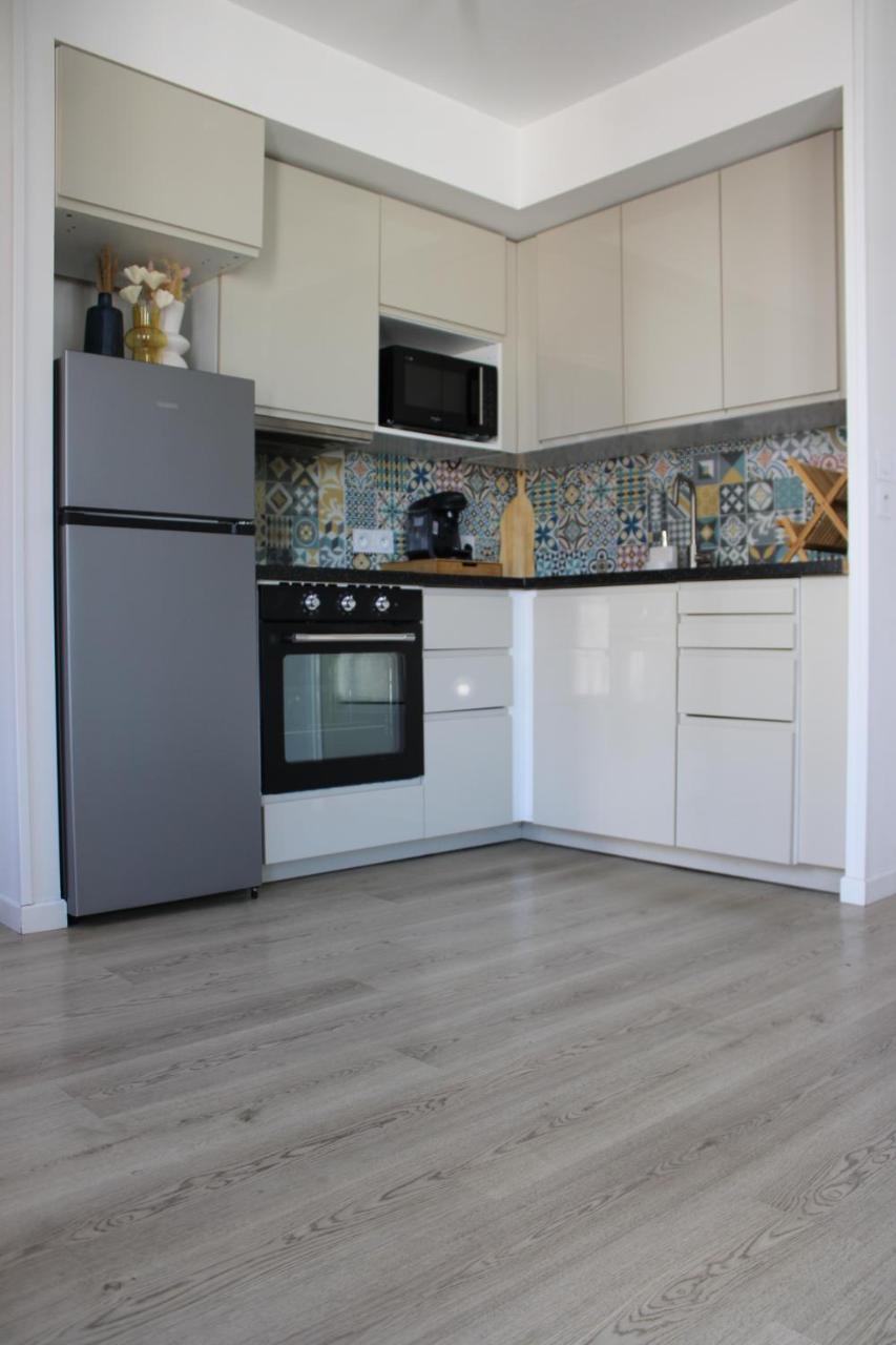 Appartement Elegant Et Lumineux Роменвиль Экстерьер фото