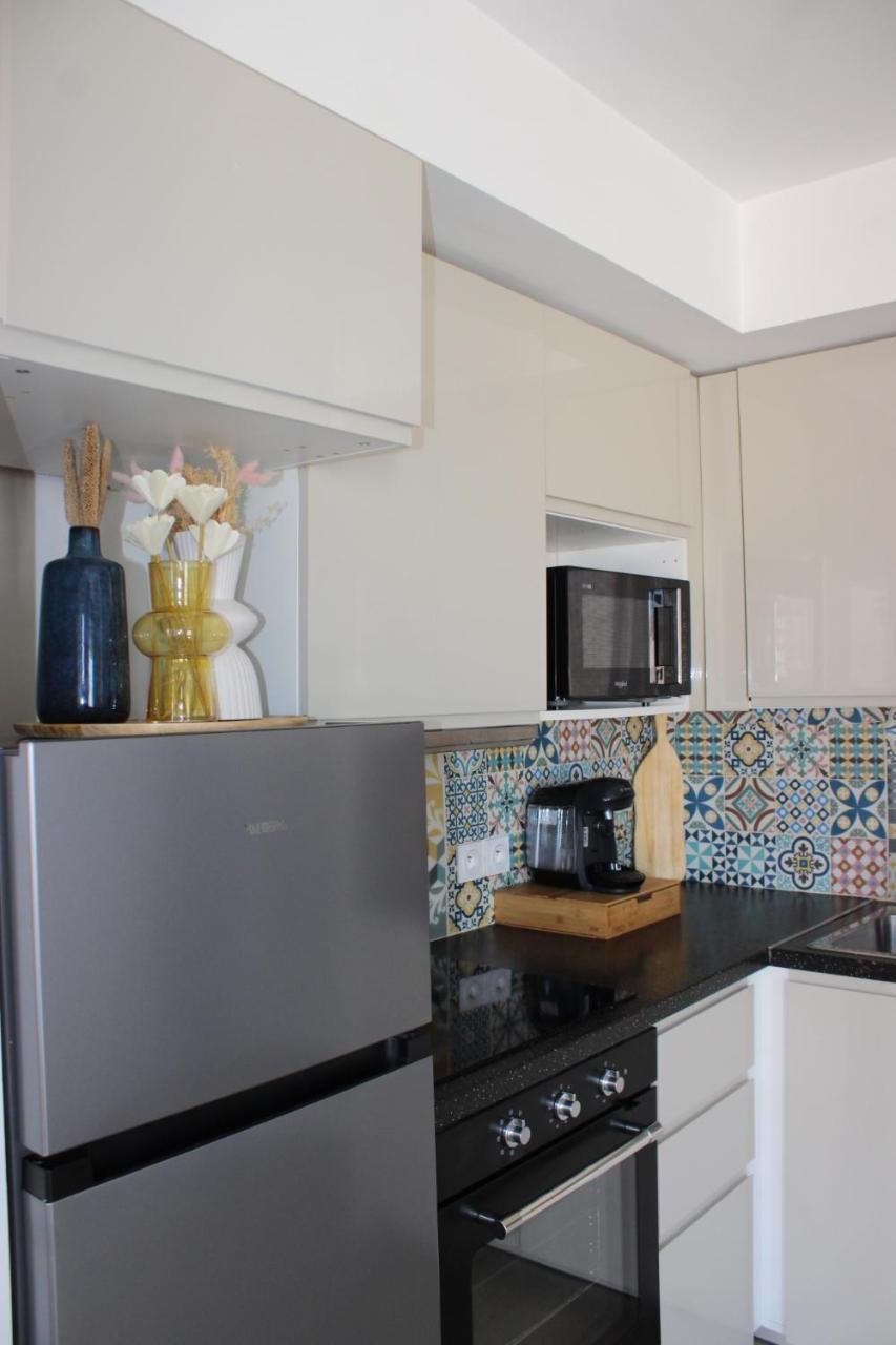 Appartement Elegant Et Lumineux Роменвиль Экстерьер фото